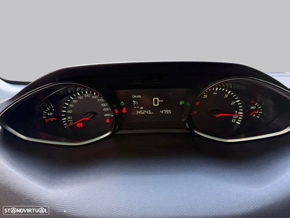 Peugeot 308 SW 1.2 PureTech Style - 17