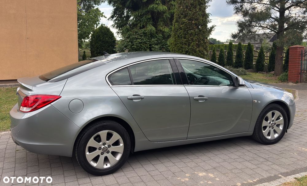 Opel Insignia - 18