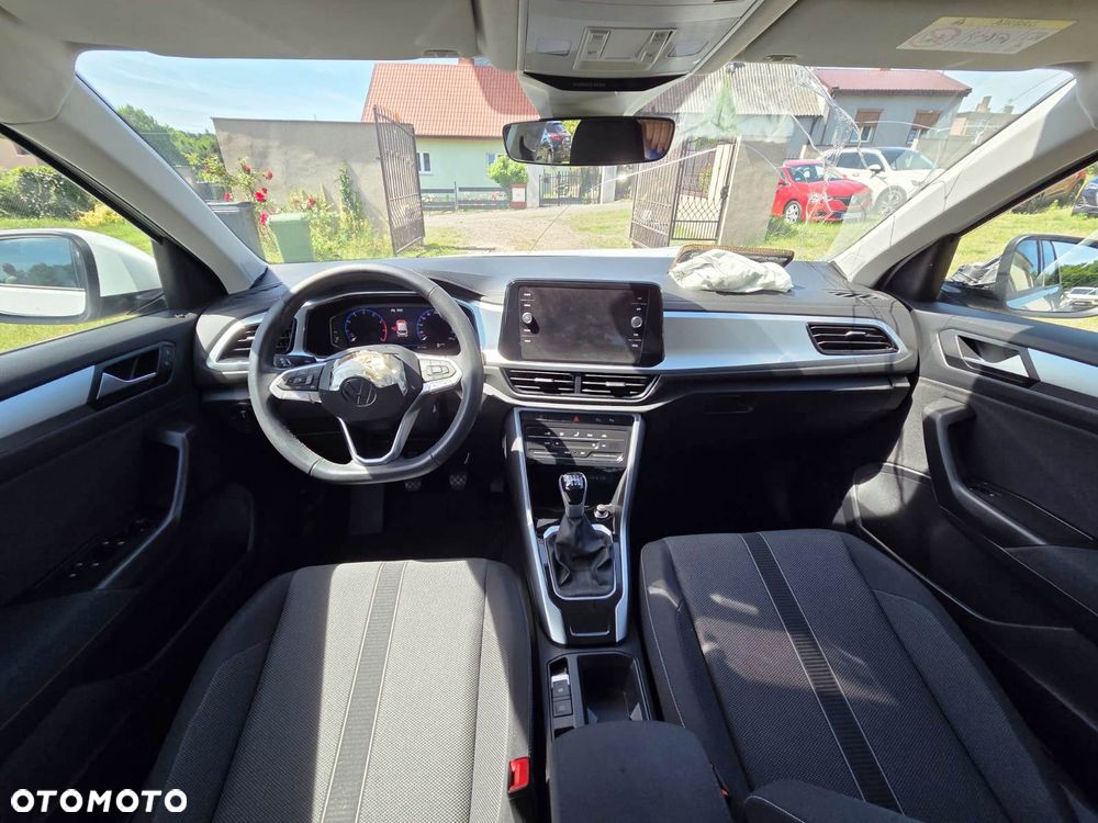 Volkswagen T-Roc 1.0 TSI Advance - 11