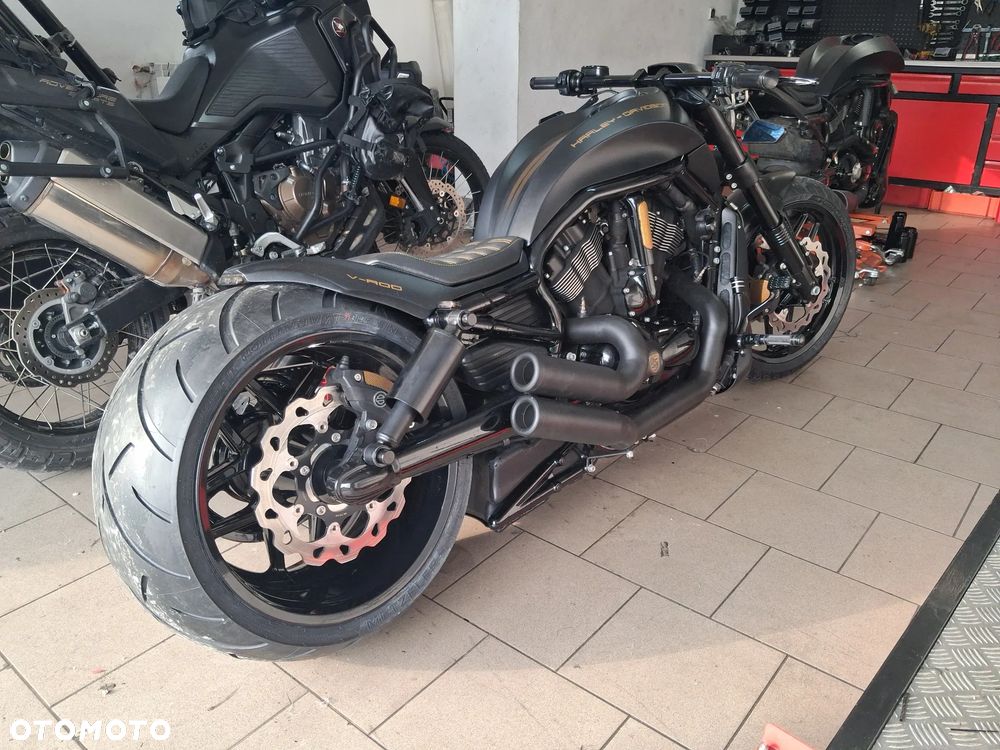 Harley-Davidson V-Rod Night Rod - 1