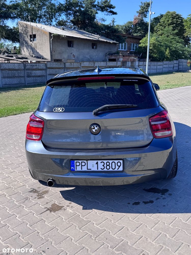 BMW Seria 1 116d - 6