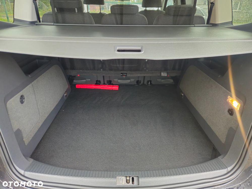 Volkswagen Touran 1.6 TDI DPF BlueMot Comfortline - 7