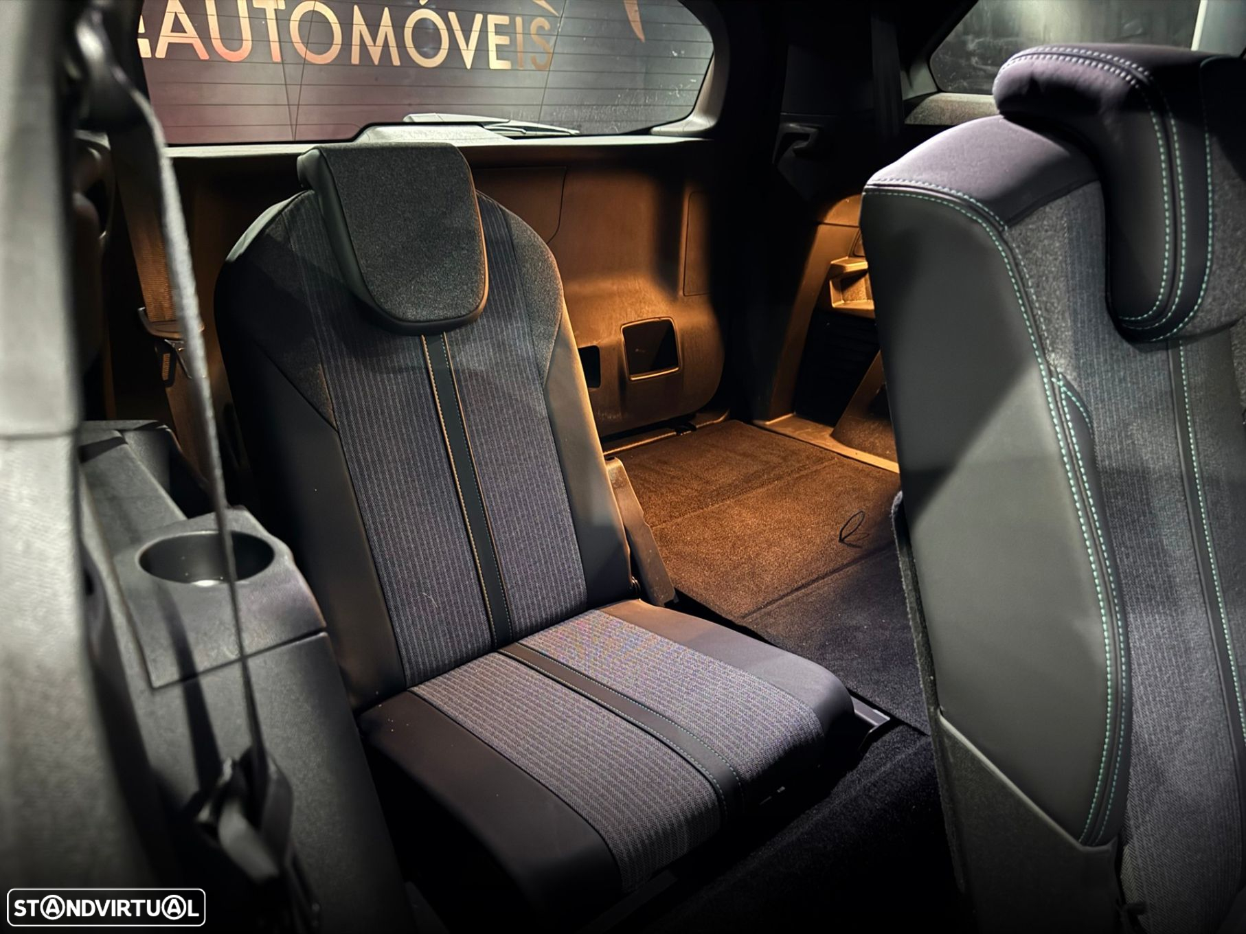 Peugeot 5008 1.2 PureTech Allure Pack EAT8 - 35