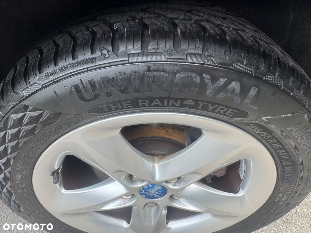 Ford Focus 1.6 TDCi Ghia - 9