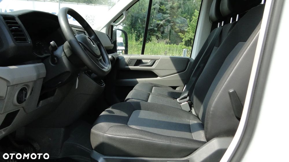 Volkswagen CRAFTER - 13