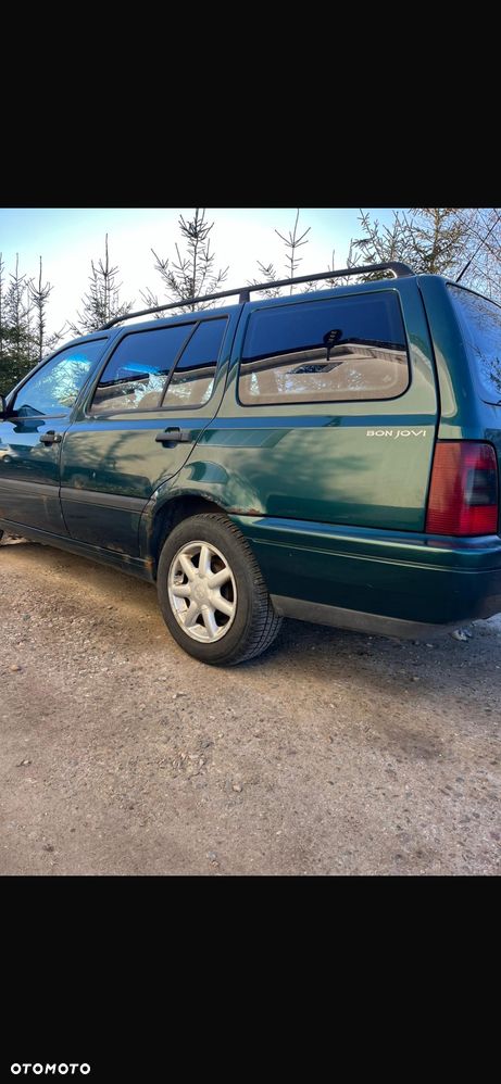 Volkswagen Golf 1.9 GL TDI - 2