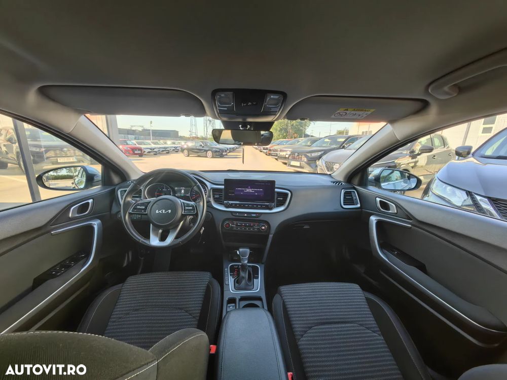 Kia Ceed 1.6 CRDi (48V Mild-Hybrid) DCT7 Spirit - 6