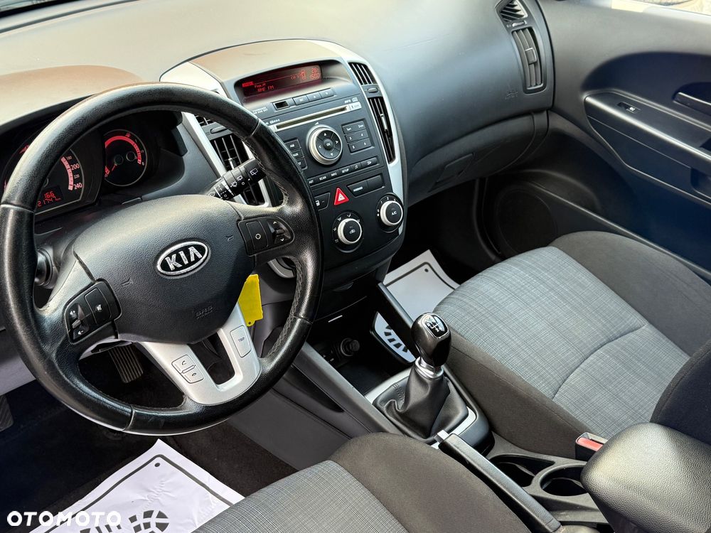 Kia Ceed Cee'd 1.4 Comfort - 13