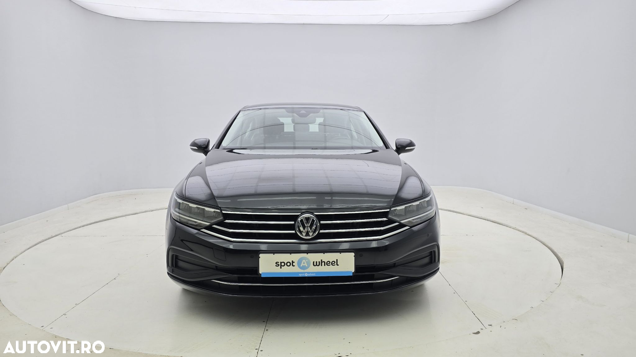 Volkswagen Passat 2.0 TDI DSG Comfortline - 2