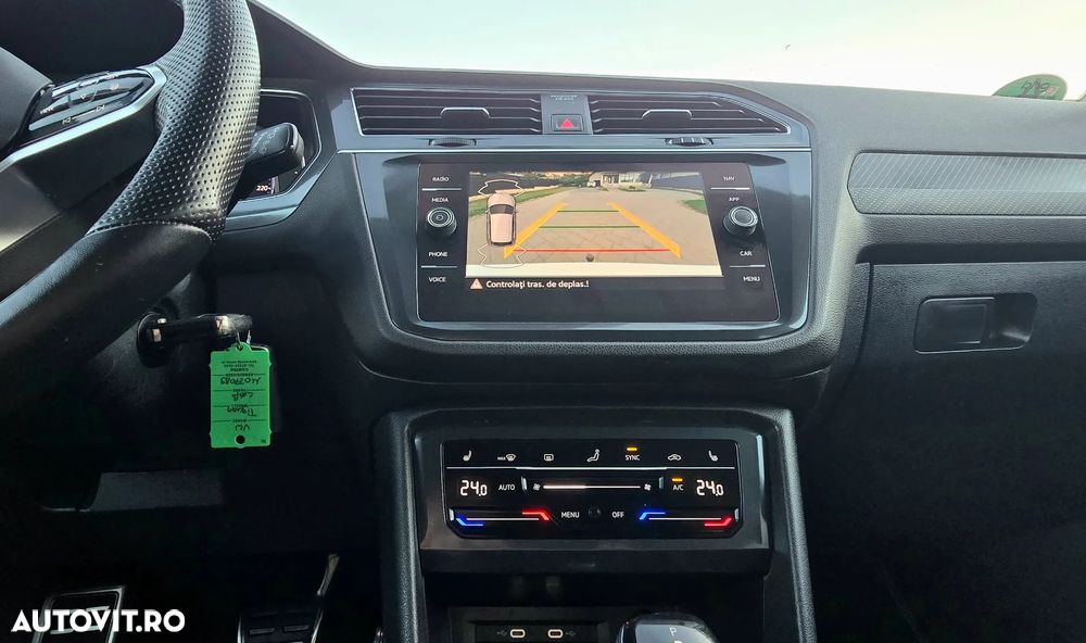 Volkswagen Tiguan - 13