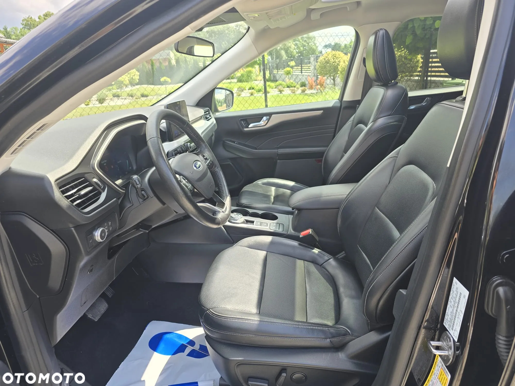 Ford Kuga - 19