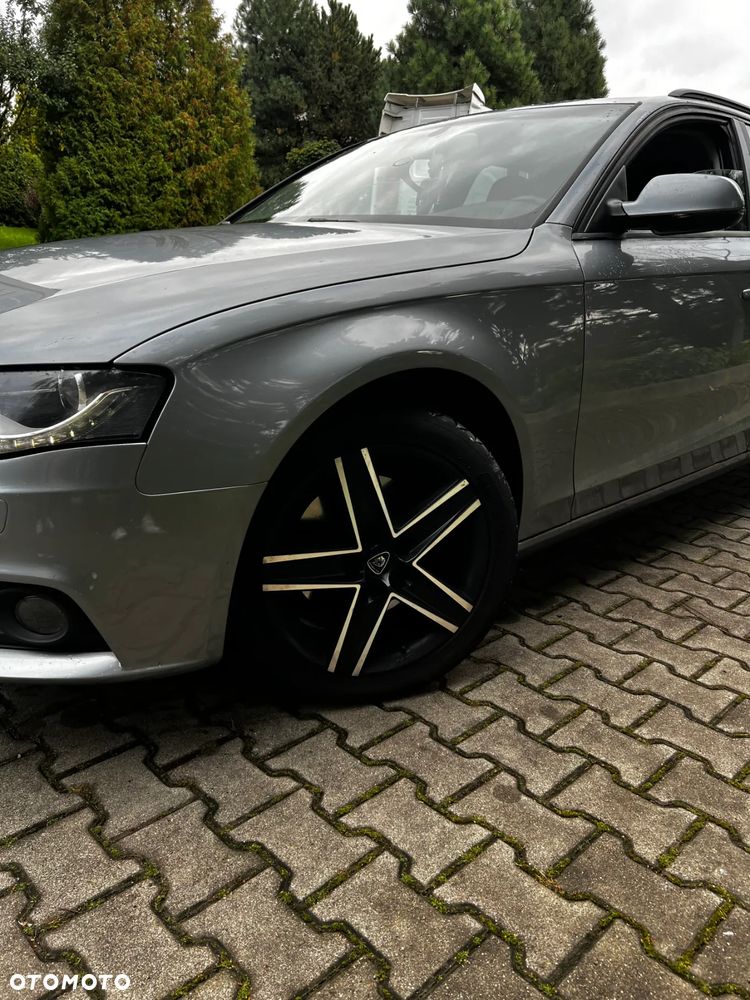 Audi A4 - 4