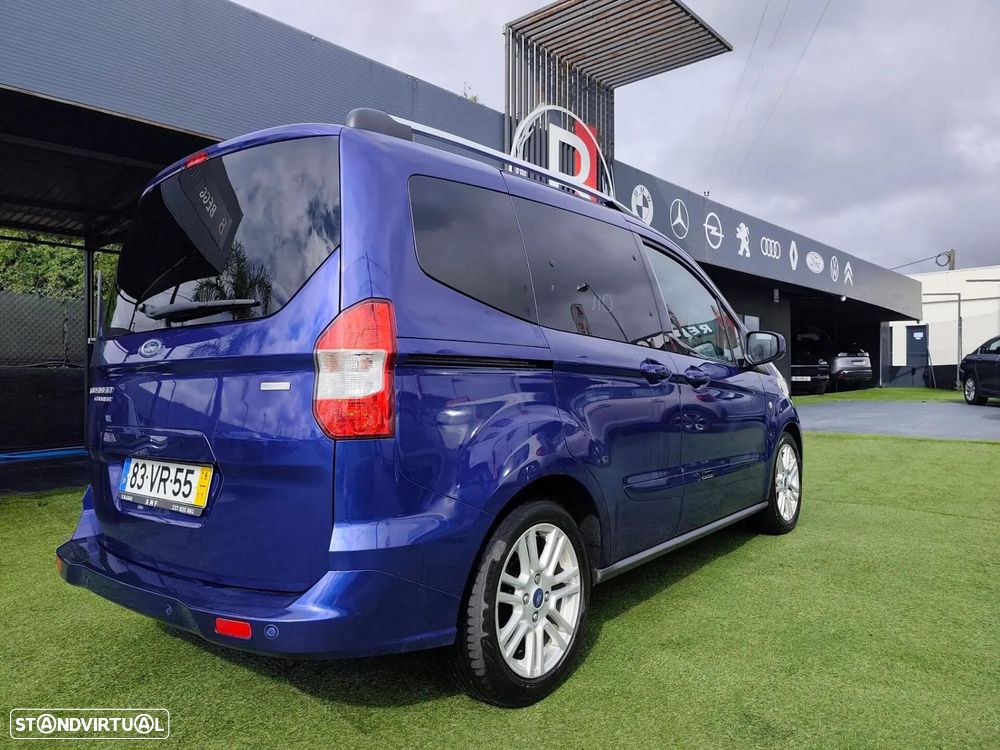 Ford Tourneo Courier 1.0 EcoBoost Titanium - 14
