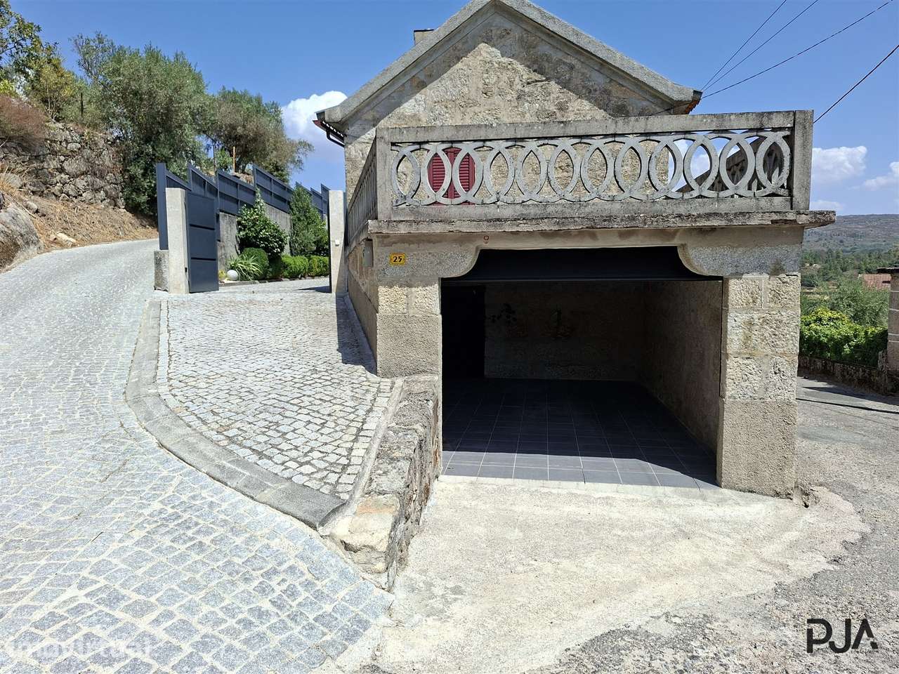 Moradia T4 em Muxagata, Fornos de Algodres - Grande imagem: 4/32
