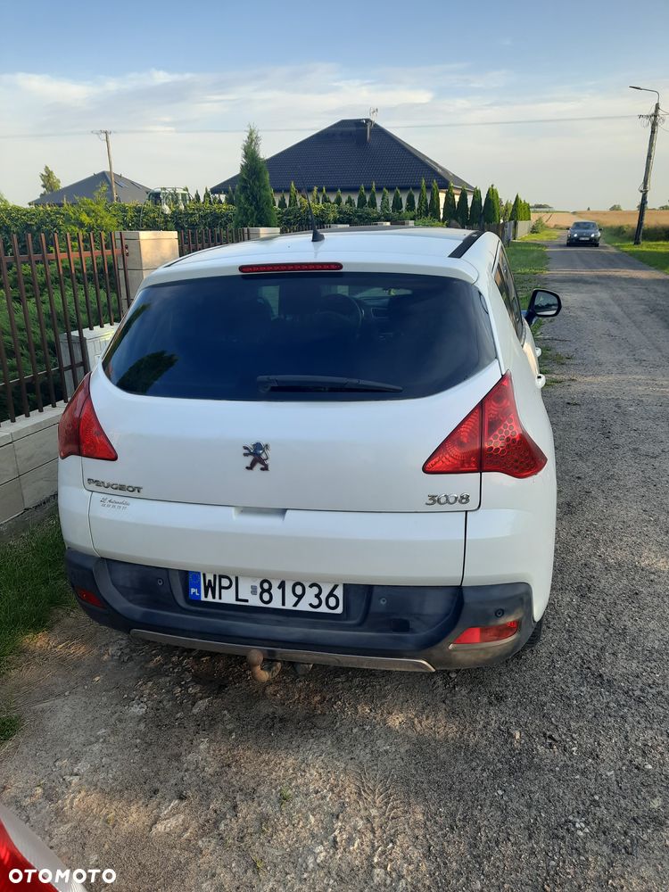 Peugeot 3008 2.0 HDi Allure - 8