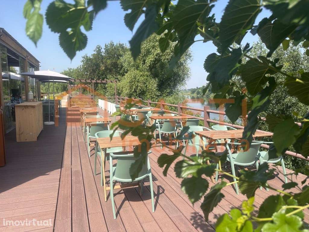 Cessão de quotas de restaurante e bar - Grande imagem: 3/12