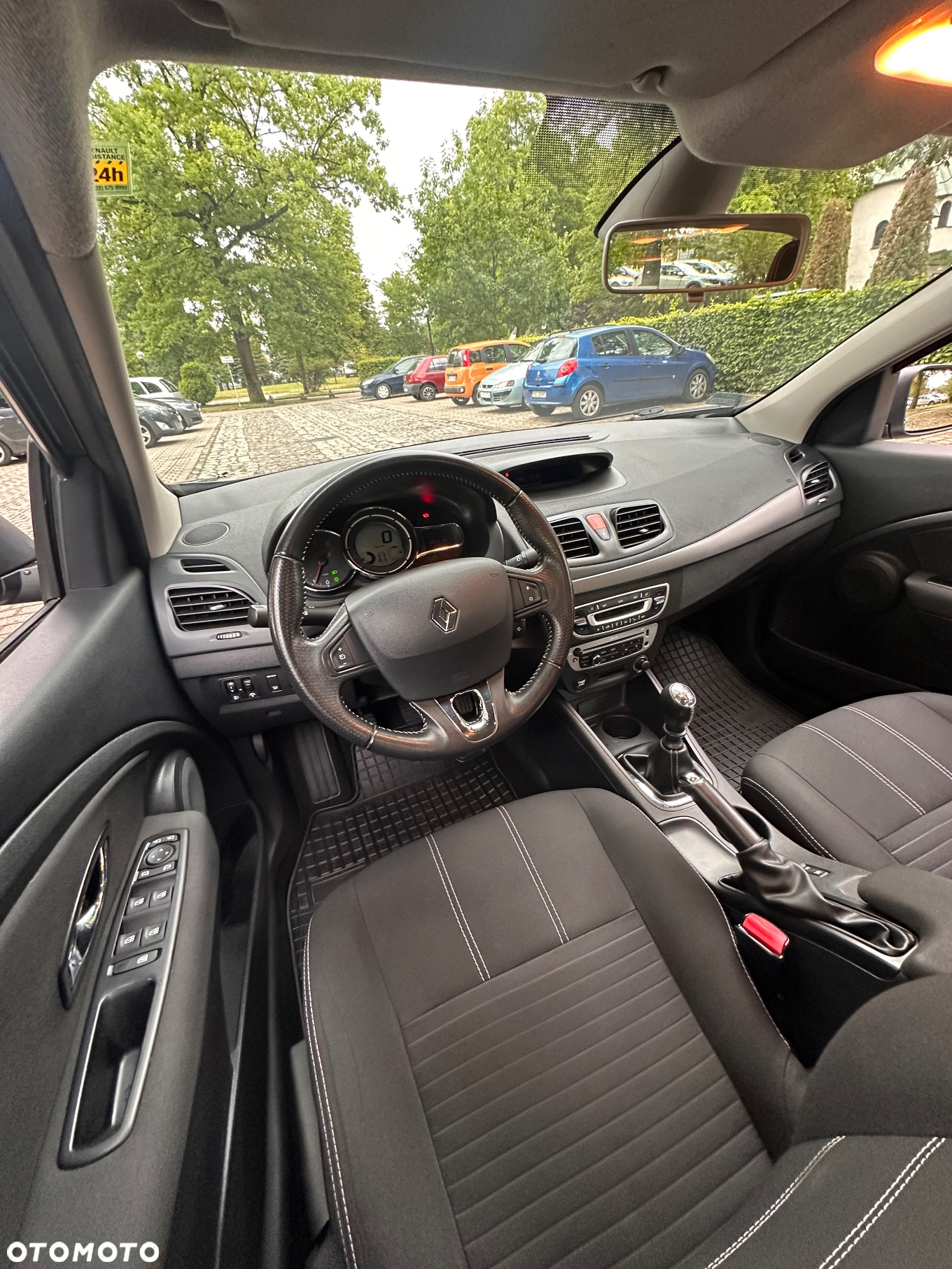 Renault Fluence 1.5 dCi Life - 17