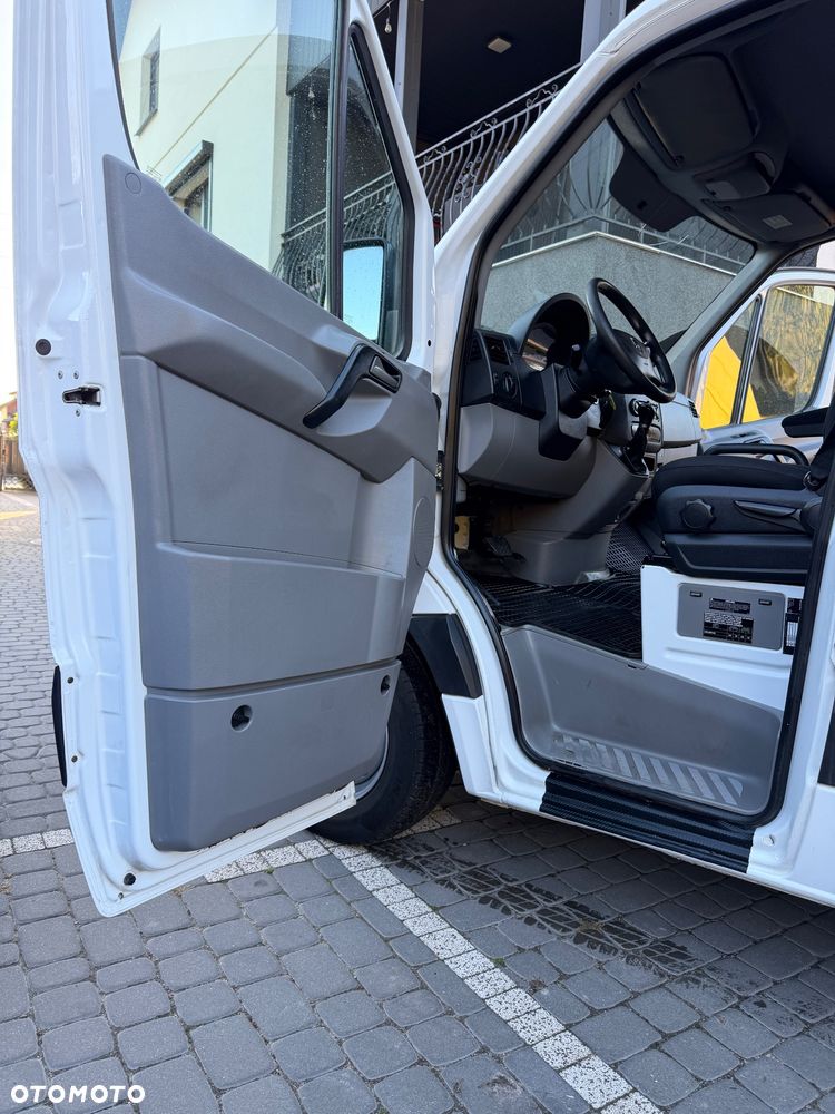 Mercedes-Benz Sprinter - 27