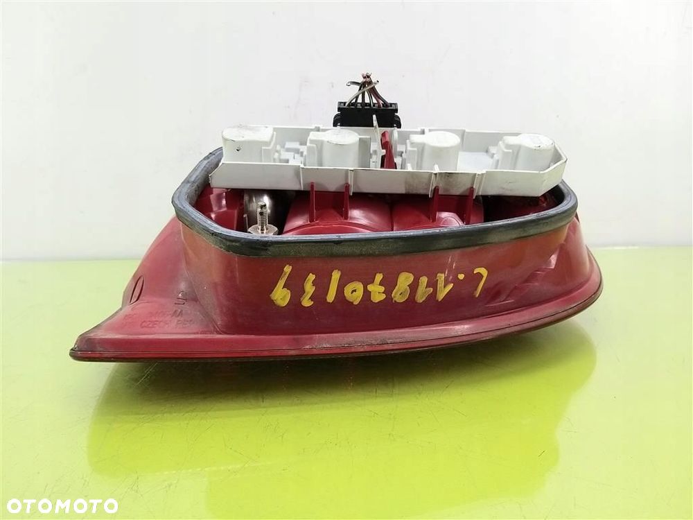 Lampa lewa tylna tył Skoda Superb I 2001-2006 PRZED LIFT SEDAN 3U5945095 - 2