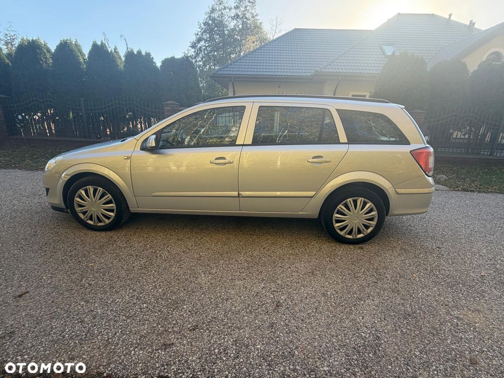 Opel Astra 2007 photo 3