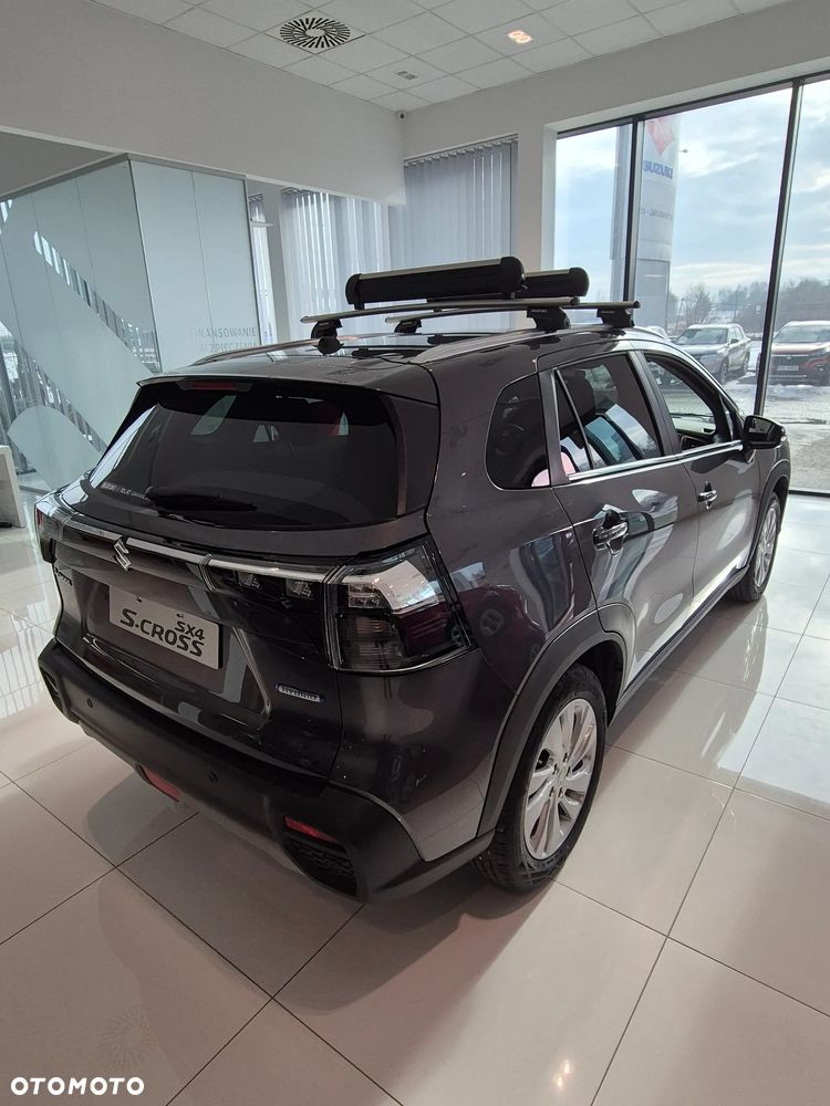 Suzuki S-Cross 1.4 BoosterJet mHEV Premium Plus SP - 4