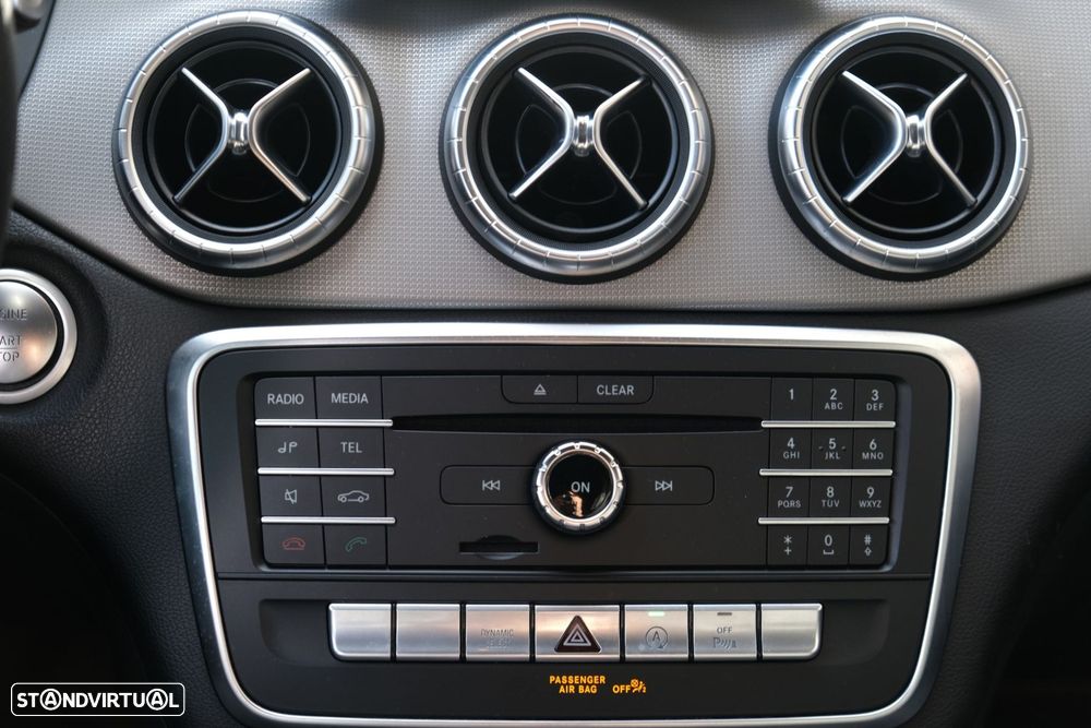 Mercedes-Benz CLA 180 - 17