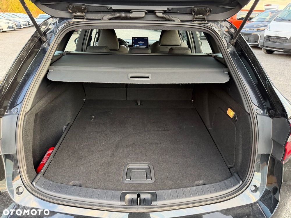 Toyota Corolla 2.0 Hybrid Comfort - 29
