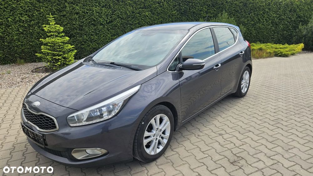 Kia Ceed - 3