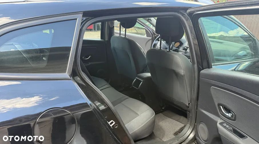 Renault Megane dCi 90 FAP Expression - 8