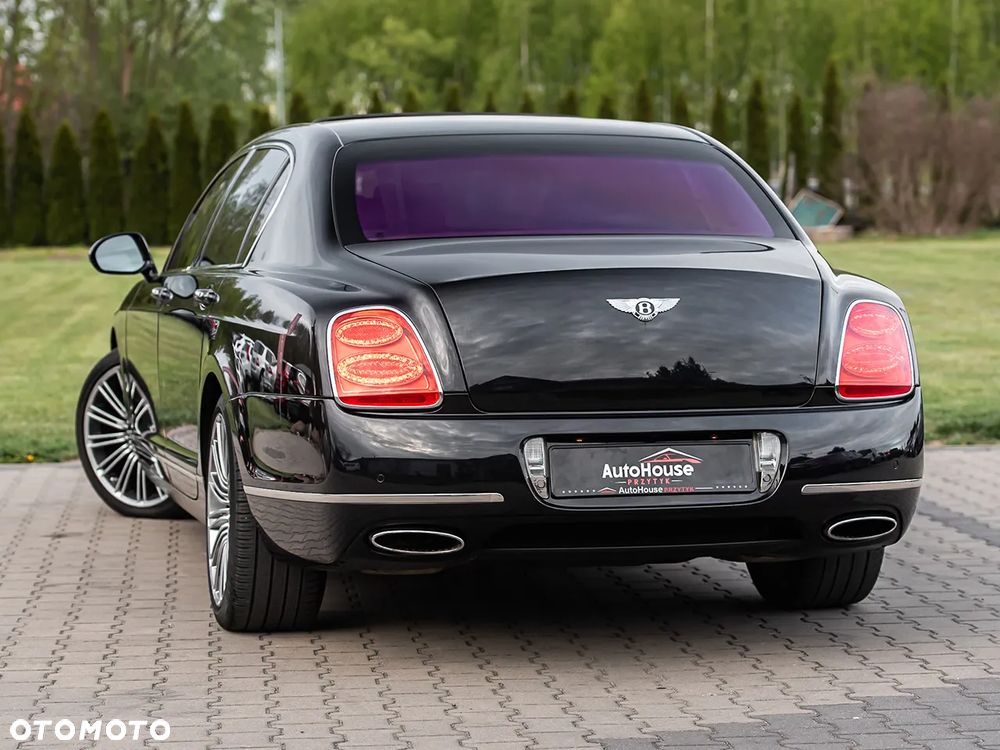 Bentley Flying Spur Mulliner - 7