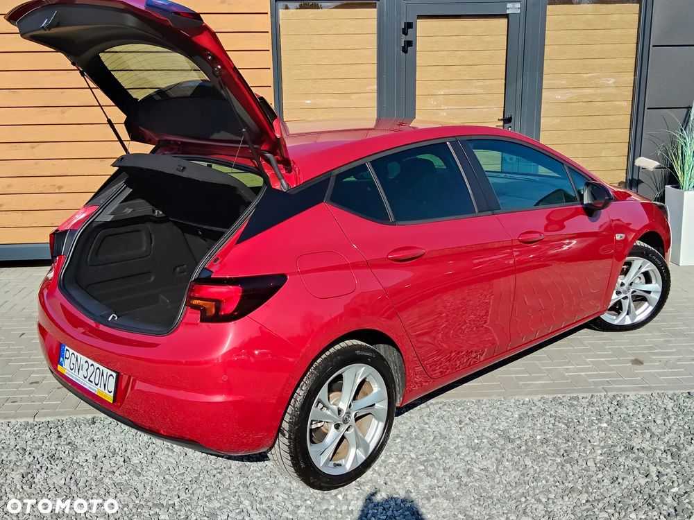 Opel Astra 1.2 Turbo Elegance - 31