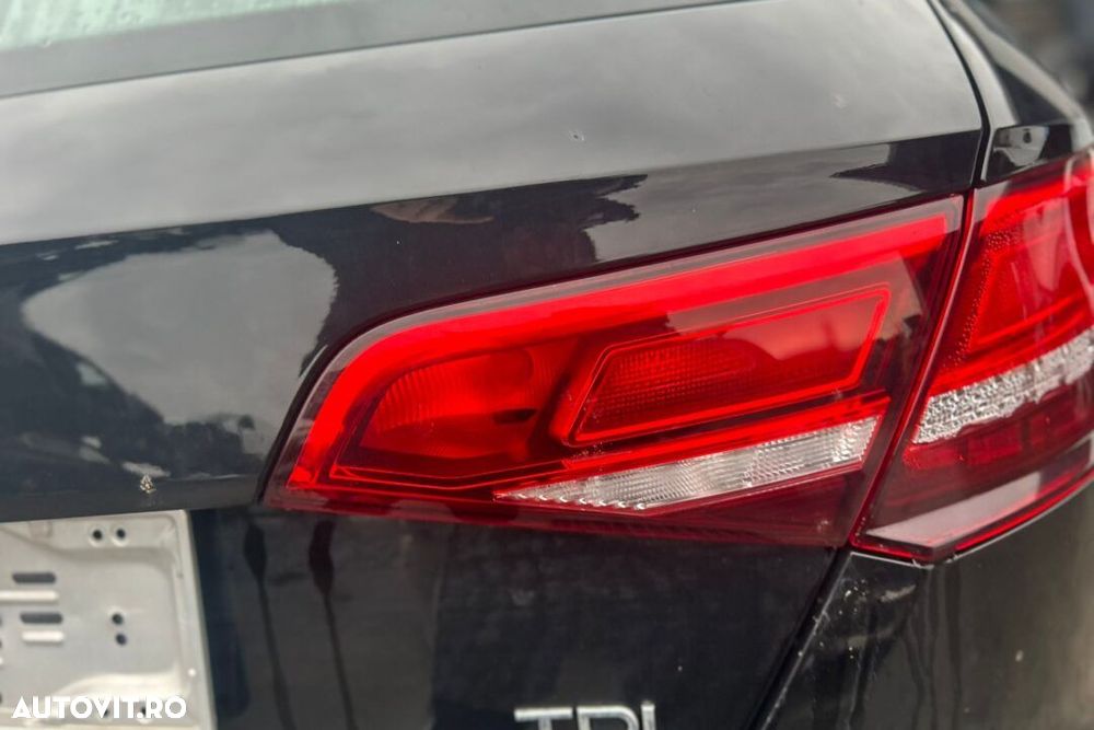 STOP STANGA/DREAPTA pe haion AUDI A3 (8V) SPORTBACK - AN 2017 FACELIFT