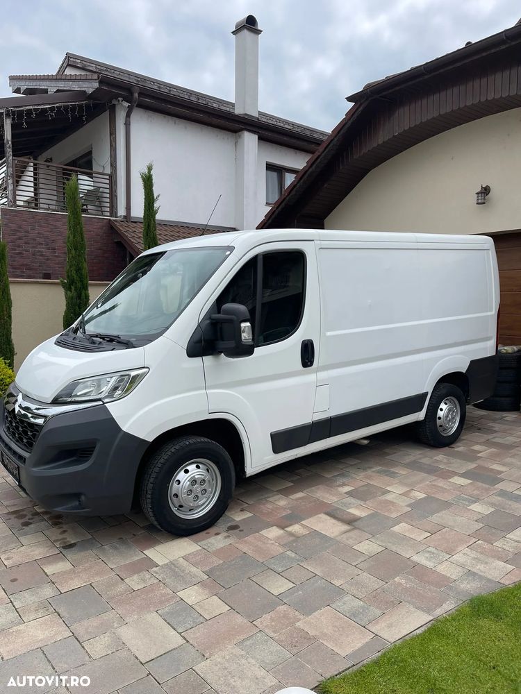 Ford Transit - 1