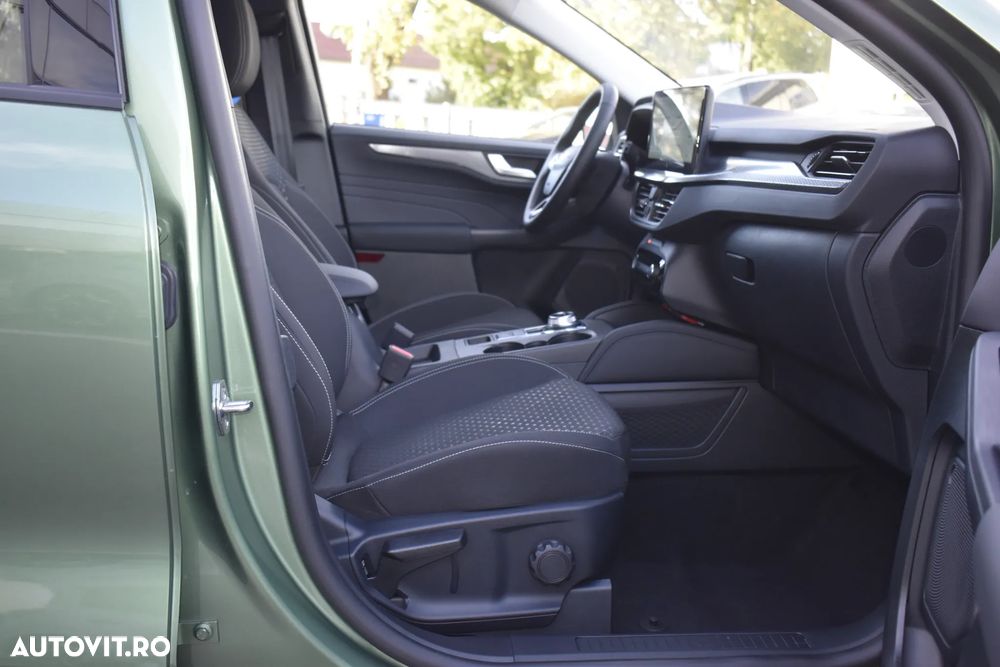 Ford Kuga - 9