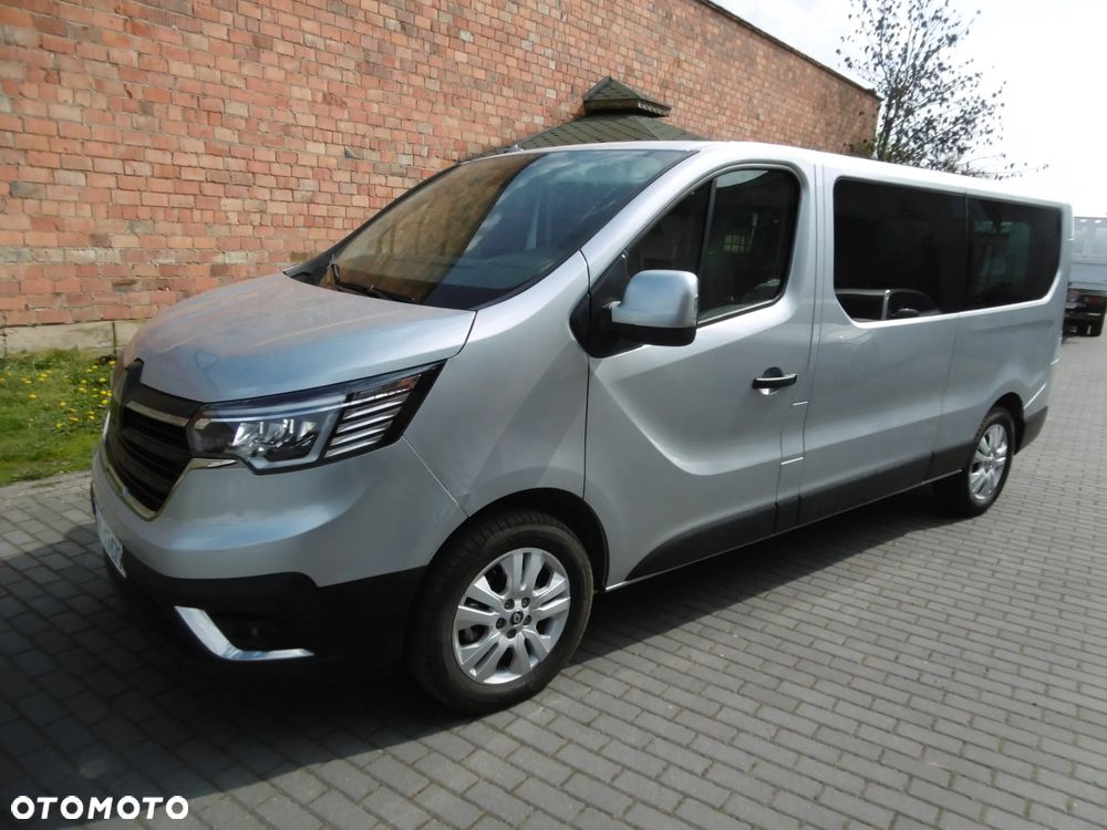 Renault Trafic 2.0 dCi Escapade - 1