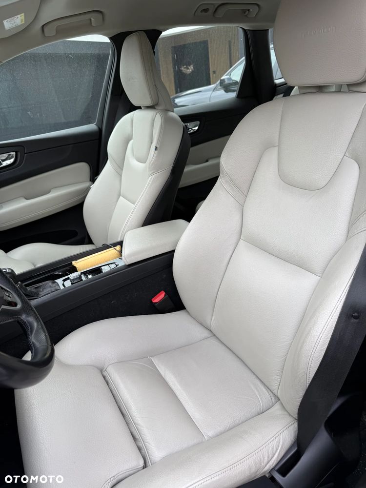 Volvo XC 60 T5 AWD Inscription - 6