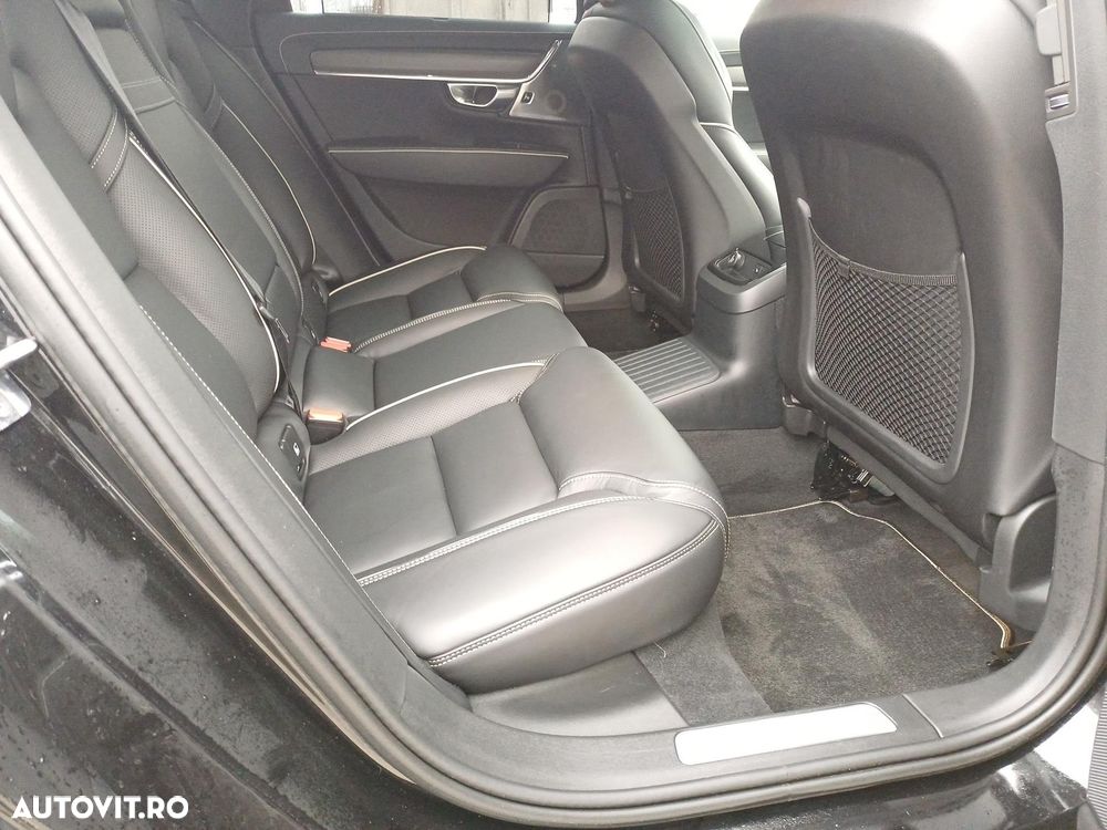 Volvo S90 T8 Twin Engine AWD Geartronic Inscription - 28