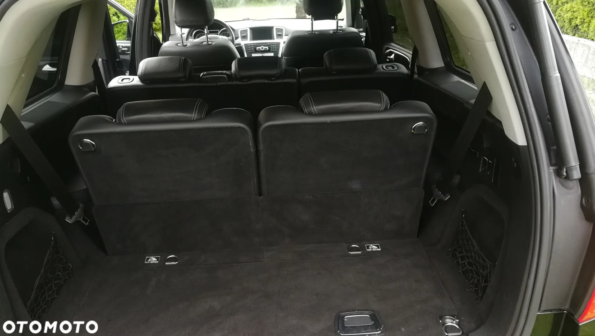 Mercedes-Benz GL - 11