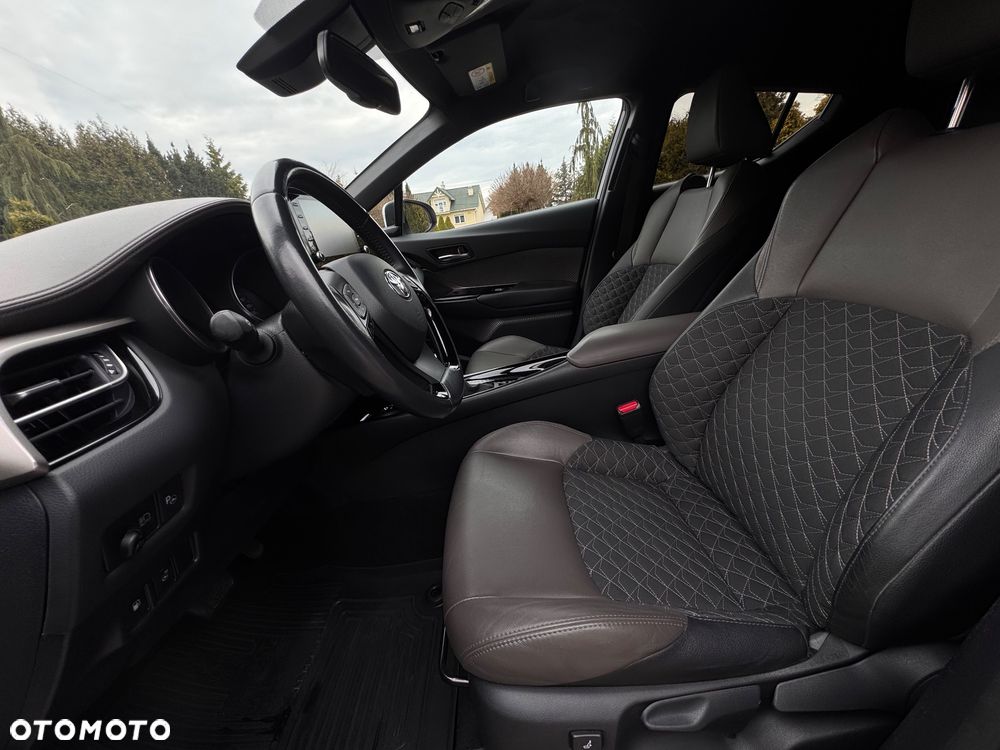 Toyota C-HR 2.0 Hybrid Executive - 15