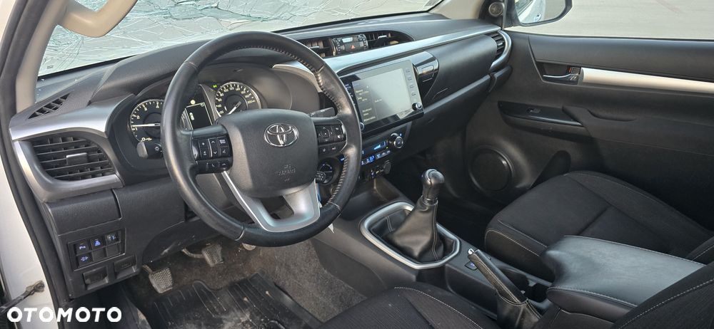 Toyota Hilux 4x4 Extra Cab Duty Comfort - 12