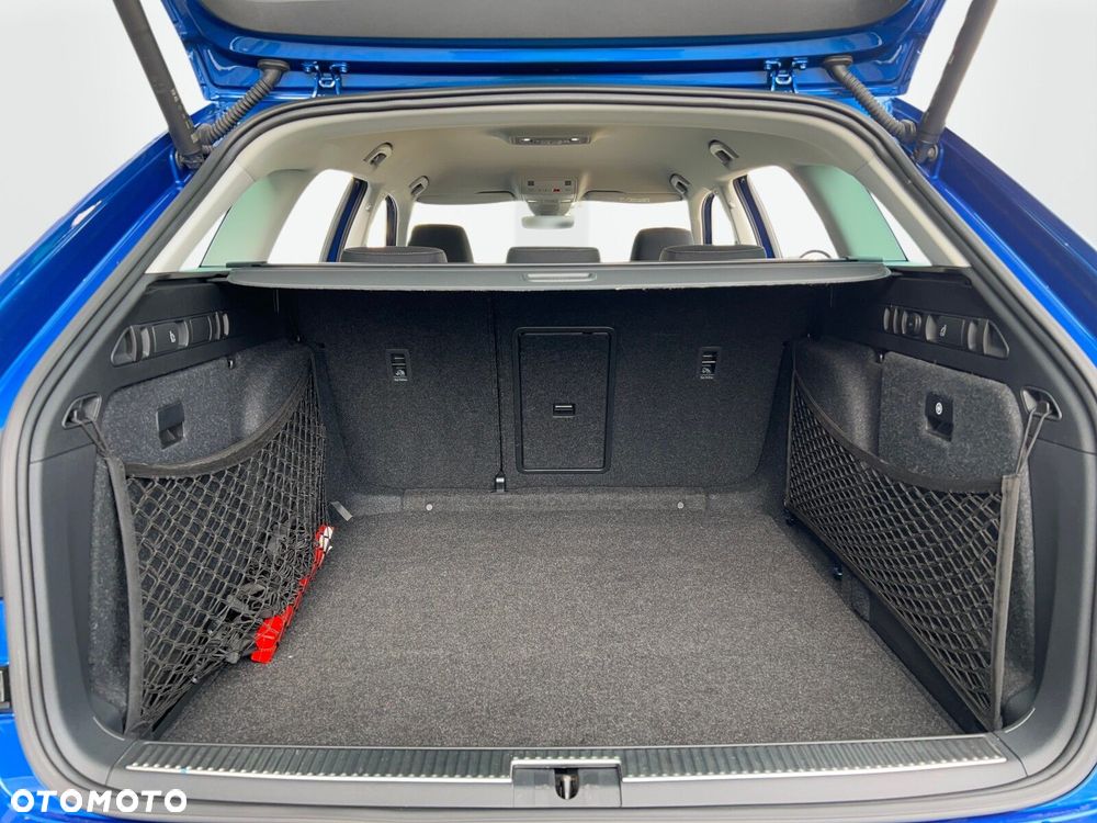 Skoda Superb 2.0 TDI SCR Style DSG - 12