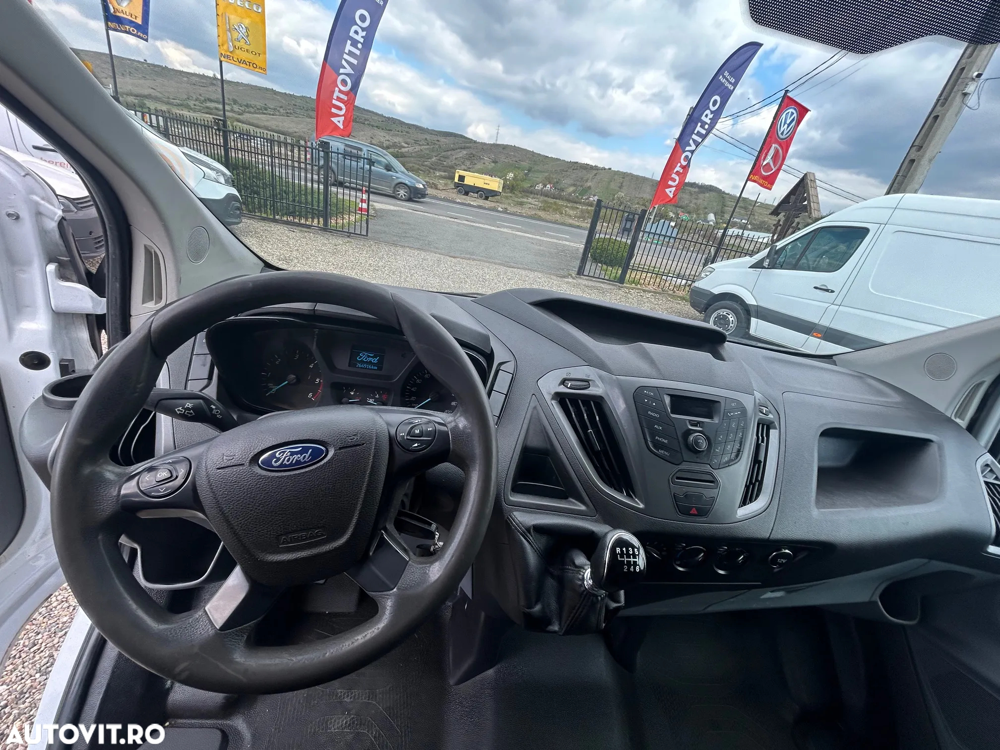 Ford Transit Custom - 8