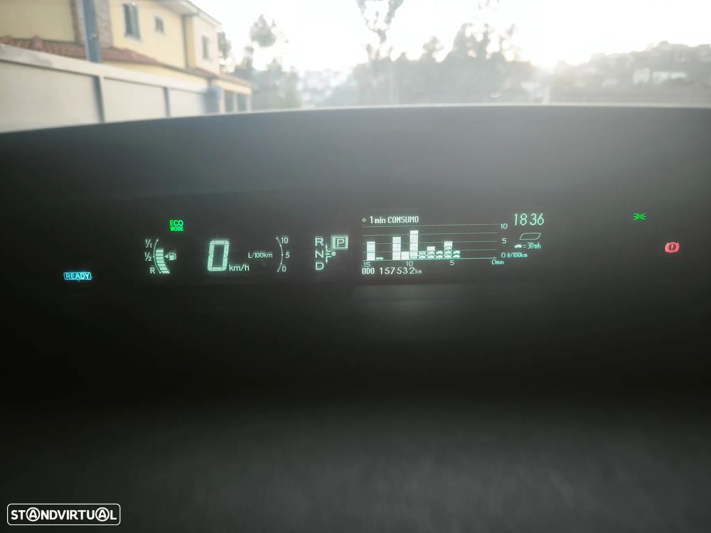 Toyota Prius 1.8 Premium+GPS - 12