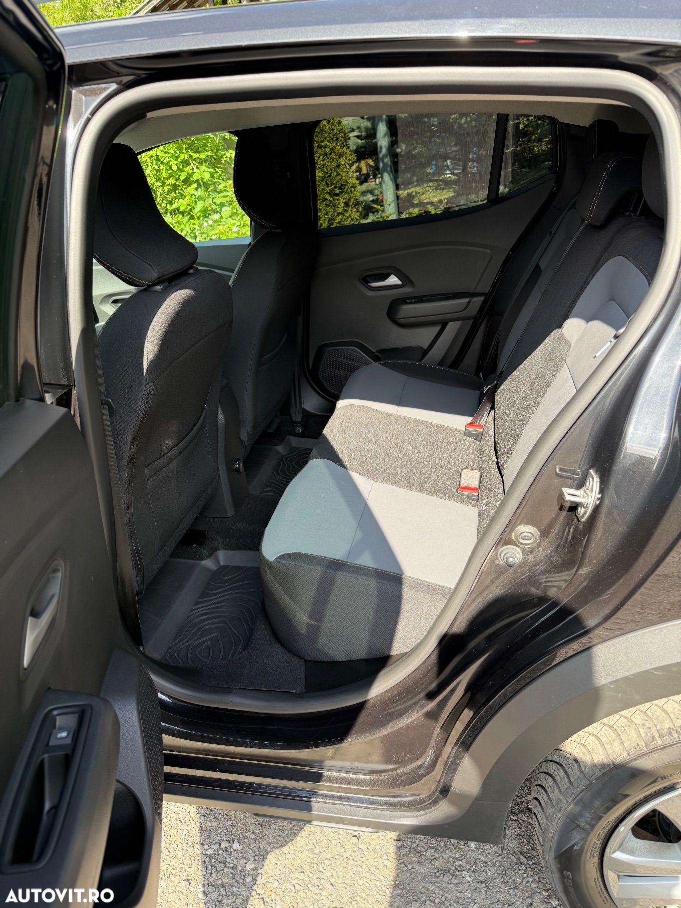 Dacia Sandero Stepway TCe 90 MT6 Extreme - 5