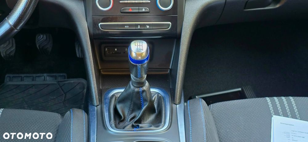 Renault Megane ENERGY dCi 130 GT LINE - 12