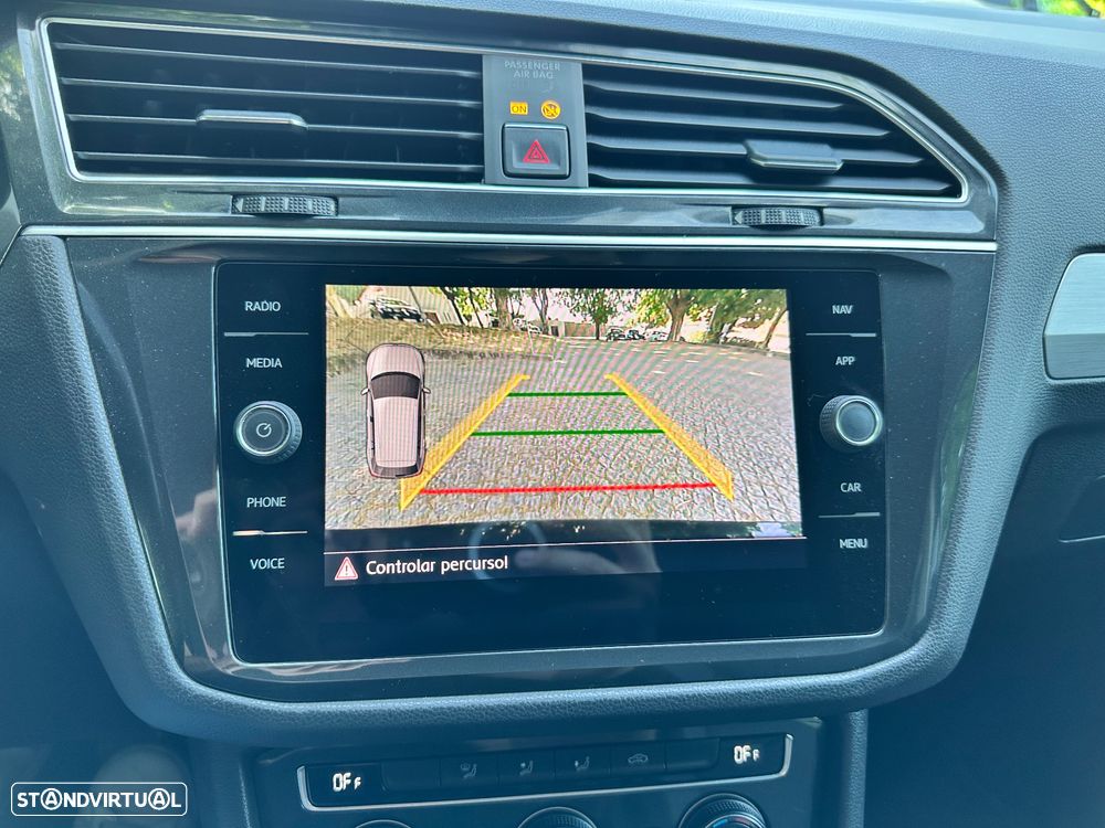 VW Tiguan 1.6 TDI Confortline - 41