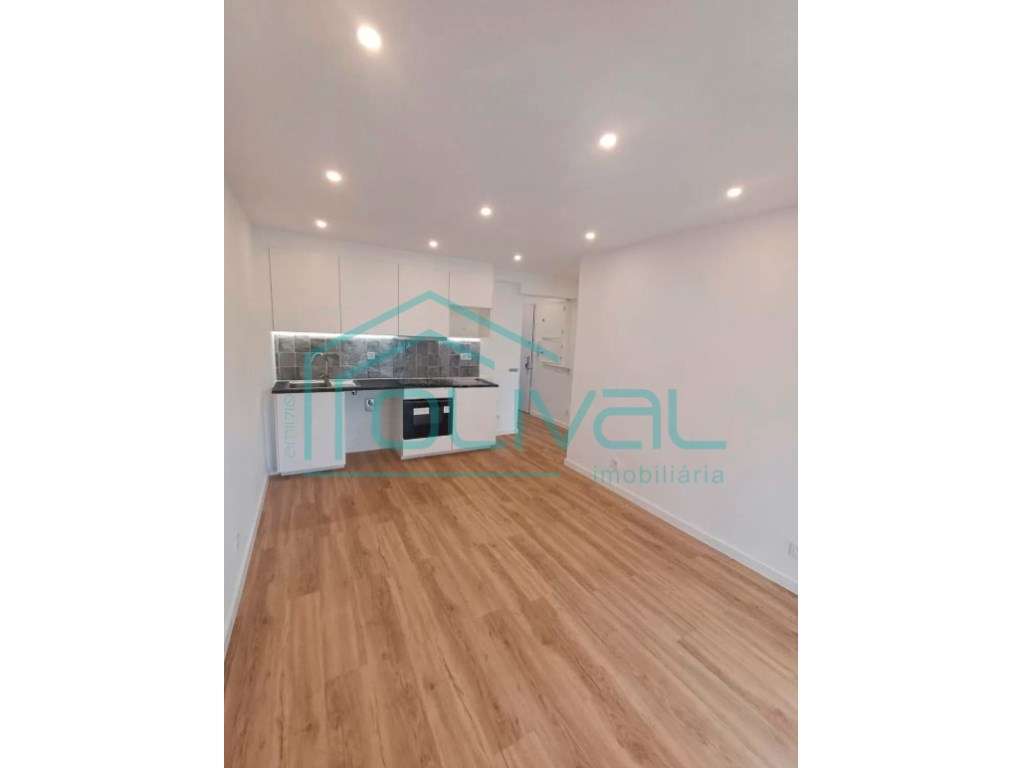 Apartamento t1 à venda Odivelas - Grande imagem: 3/7