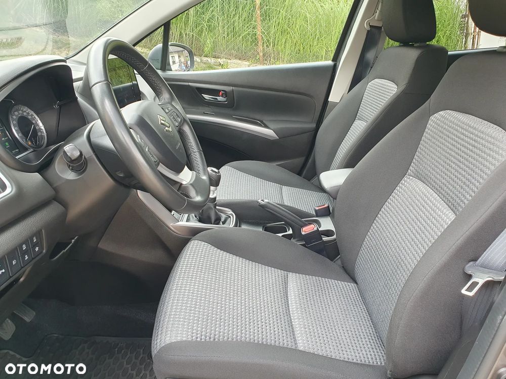 Suzuki SX4 S-Cross 1.4 Boosterjet Hybrid Comfort - 17