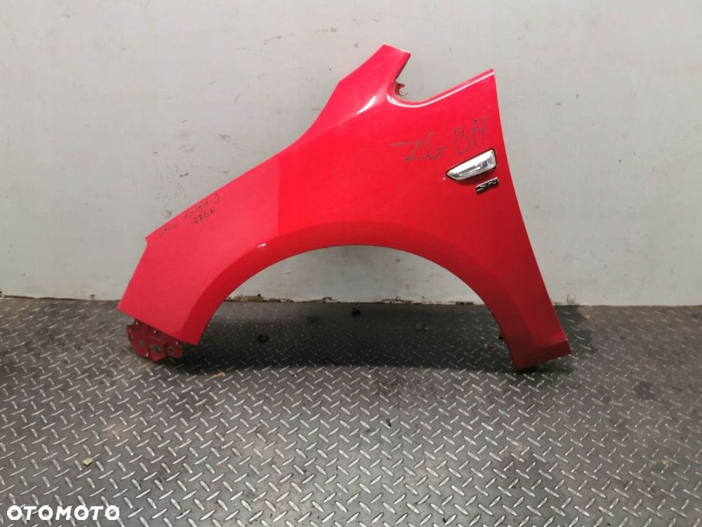 BŁOTNIK LEWY PRZÓD OPEL ASTRA J HB ZGBH - 1