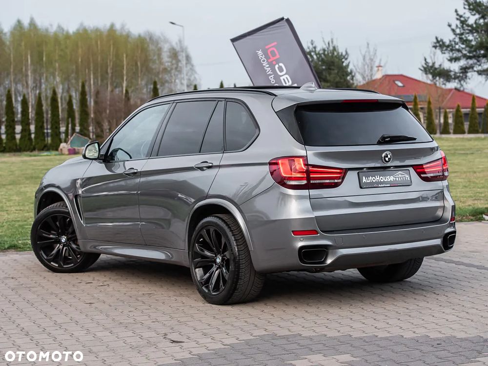 BMW X5 xDrive50i Sport-Aut - 8